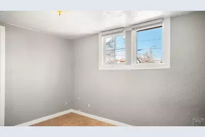 611 W 11th St, Pueblo, CO 81003 - Photo 18