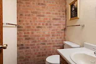 2101 Chatalet Ln, Pueblo, CO 81005 - Photo 6