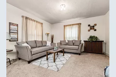 2011 N Greenwood St, Pueblo, CO 81003 - Photo 4