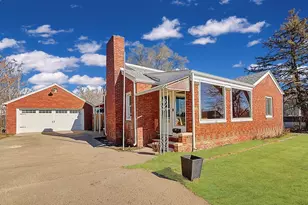 1523 E 9th St, Pueblo, CO 81001 - Photo 2