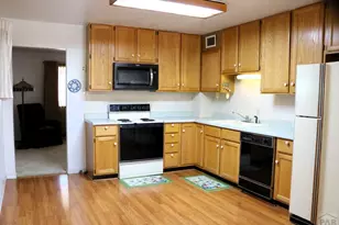 1710 Eden Ave, Pueblo, CO 81005 - Photo 18