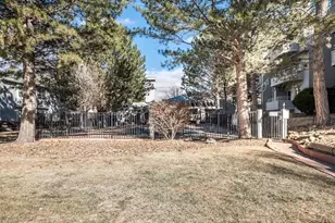 941 Tampico, Colorado Springs, CO 80910 - Photo 28