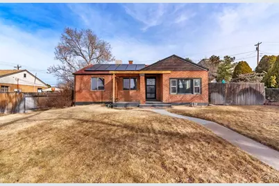 719 W 17th St, Pueblo, CO 81003 - Photo 2