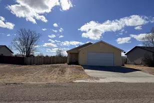 202 E Beshoar Dr, Pueblo West, CO 81007 - Photo 2
