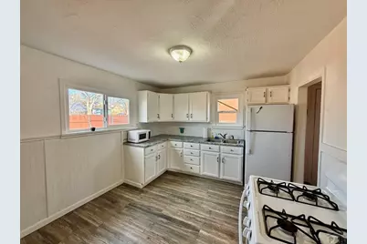 1520 Craig St, Pueblo, CO 81003 - Photo 8