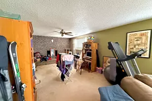 110 Encino Dr, Pueblo, CO 81005 - Photo 20