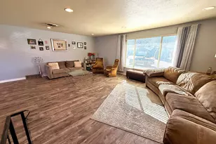 110 Encino Dr, Pueblo, CO 81005 - Photo 4