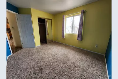 722 S Legend Lane, Pueblo, CO 81007 - Photo 10