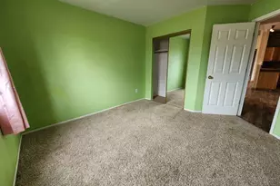 722 S Legend Ln, Pueblo, CO 81007 - Photo 12