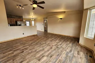 722 S Legend Ln, Pueblo, CO 81007 - Photo 4