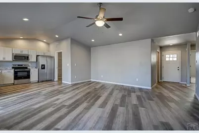 3041 Candice Lane, Pueblo, CO 81003 - Photo 8