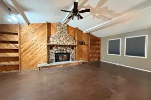 712 S Carrizo Springs Ave, Pueblo West, CO 81007 - Photo 2