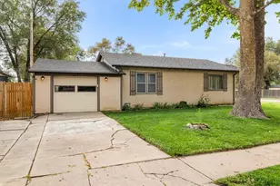 125 W 20th St, Pueblo, CO 81003 - Photo 4