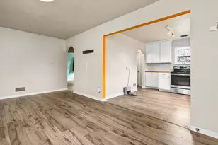 125 W 20th St, Pueblo, CO 81003 - Photo 8