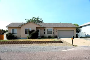 226 E Falcon Dr, Pueblo West, CO 81007 - Photo 1