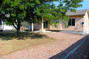 226 E Falcon Dr, Pueblo West, CO 81007 - Photo 18