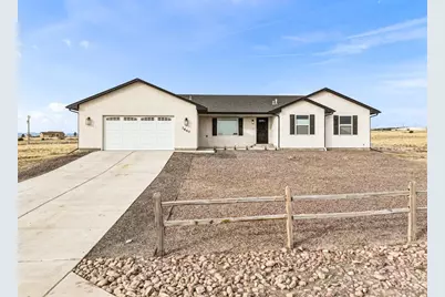 1647 N Calle Rosa Dr, Pueblo West, CO 81007 - Photo 2