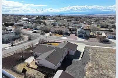 107 W Blakeland Dr, Pueblo West, CO 81007 - Photo 36