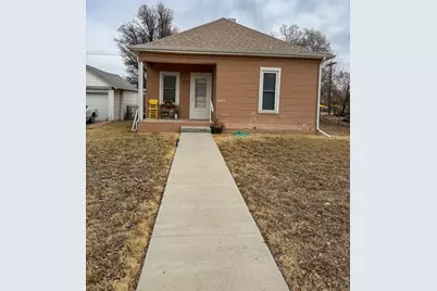 813 Edison Ave, La Junta, CO 81050 - Photo 2