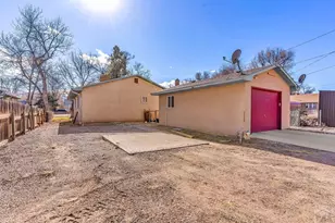 228 W 3rd St, Florence, CO 81226 - Photo 24