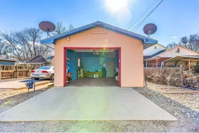 228 W 3rd St, Florence, CO 81226 - Photo 22