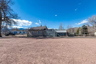 847 Ussie Ave, Canon City, CO 81212 - Photo 10