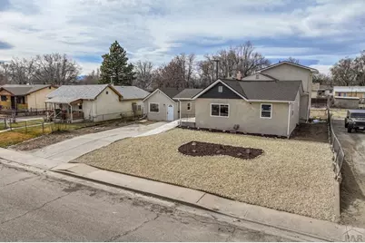 1725 Brown Ave, Pueblo, CO 81004 - Photo 1
