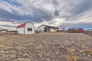 366 N Earl Pl, Pueblo West, CO 81007 - Photo 32