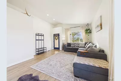 366 N Earl Place, Pueblo West, CO 81007 - Photo 6