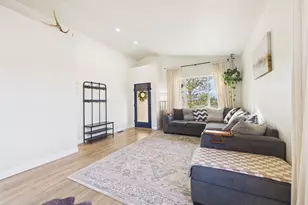 366 N Earl Pl, Pueblo West, CO 81007 - Photo 6