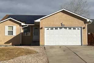 2319 Longhorn Dr, Pueblo, CO 81008 - Photo 1