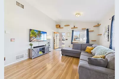 902 W 15th St, Pueblo, CO 81003 - Photo 14