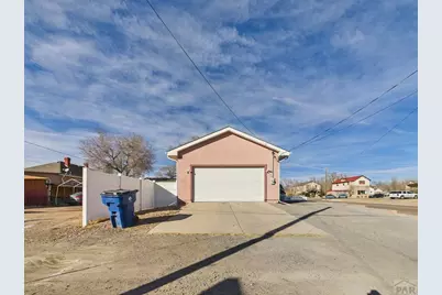 902 W 15th St, Pueblo, CO 81003 - Photo 30