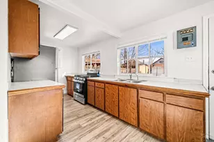 1616 Cedar St, Pueblo, CO 81004 - Photo 16