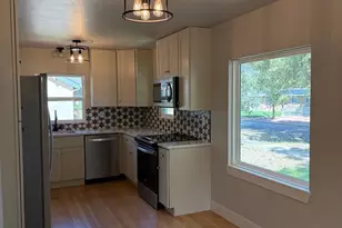 119 Dotson Ave, Pueblo, CO 81005 - Photo 10