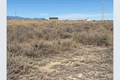 943 E Moonbeam Dr, Pueblo, CO 81007 - Photo 4