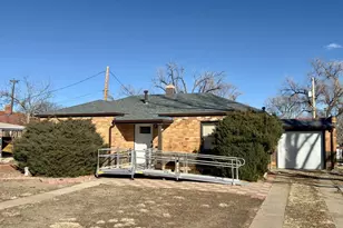 2724 7th Ave, Pueblo, CO 81003 - Photo 2