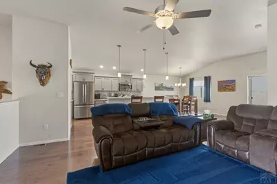 653 E Chaunsey Dr, Pueblo West, CO 81007 - Photo 6