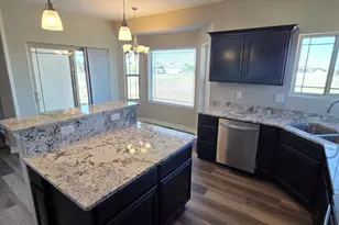 422 S Gilia Dr, Pueblo West, CO 81007 - Photo 18