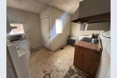 1612 Evergreen, Pueblo, CO 81001 - Photo 8