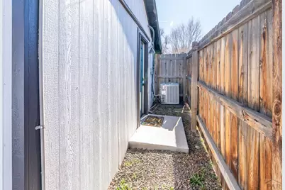 2201 W Warren Ave, Englewood, CO 80110 - Photo 18