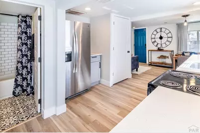 2201 W Warren Ave, Englewood, CO 80110 - Photo 10