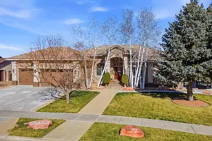 5623 Venezia Way, Pueblo, CO 81005 - Photo 2