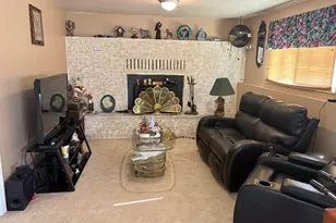 1817 E 18th St, Pueblo, CO 81001 - Photo 12