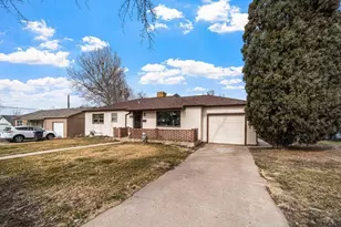1109 Mass St, Pueblo, CO 81001 - Photo 2