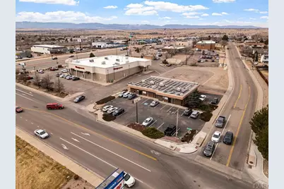 1805 Fortino, Pueblo, CO 81008 - Photo 2