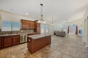 1008 Willowcrest Pl, Pueblo, CO 81005 - Photo 12