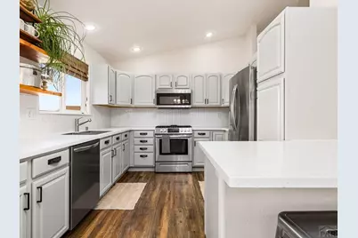 895 El Nido Dr, Pueblo West, CO 81007 - Photo 6