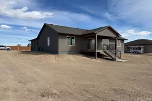 736 E Heron Dr, Pueblo West, CO 81007 - Photo 16