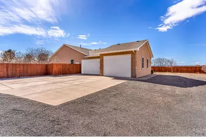 2064 Iris Rd, Pueblo, CO 81006 - Photo 42